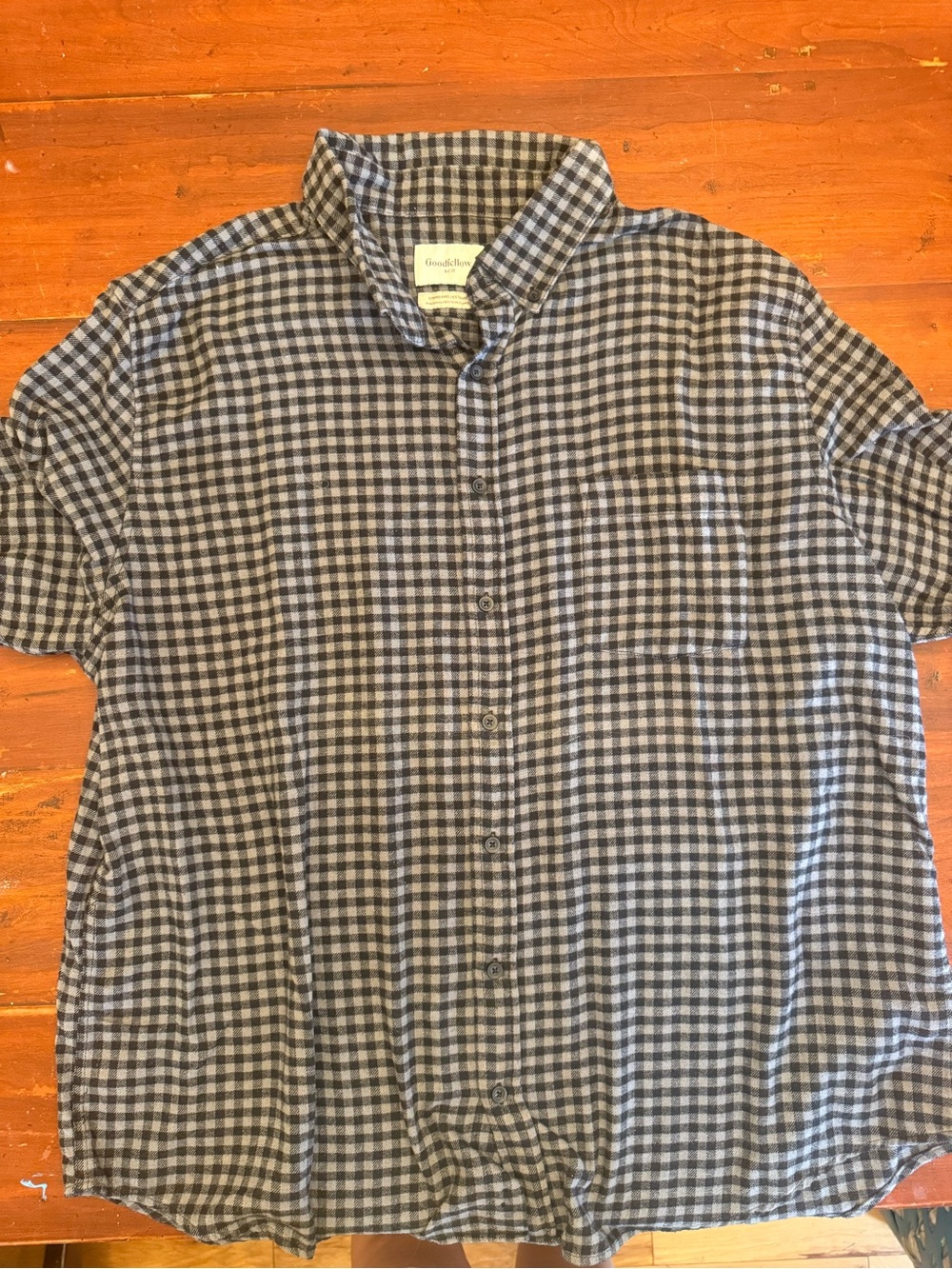 Goodfellow & Co Men’s Navy and Gray Gingham Button-Down Shirt